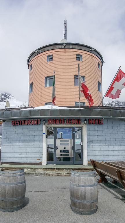 Hotel Restaurant Monte Leone Simplon Buitenkant foto